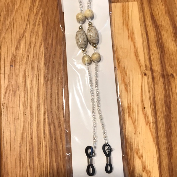 Beaded Eyeglasses Cord 26” New in Packaging - Picture 1 of 3
